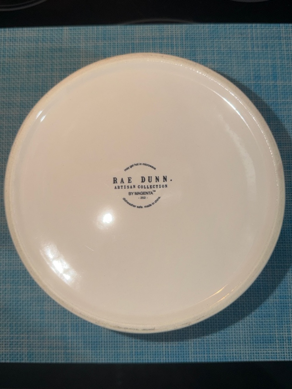RAE DUNN White Ceramic ‘Dogs Rule’ lettering - Picture 4 of 6